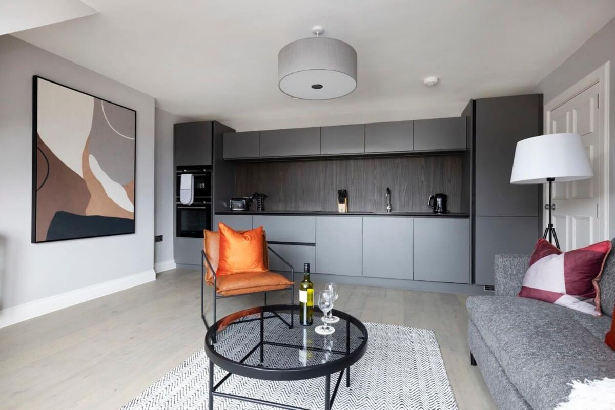 Dragon Suites - City Centre Castle View 1 Bed Apartment Edinburgh Exterior photo