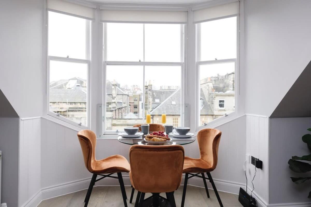 Dragon Suites - City Centre Castle View 1 Bed Apartment Edinburgh Exterior photo